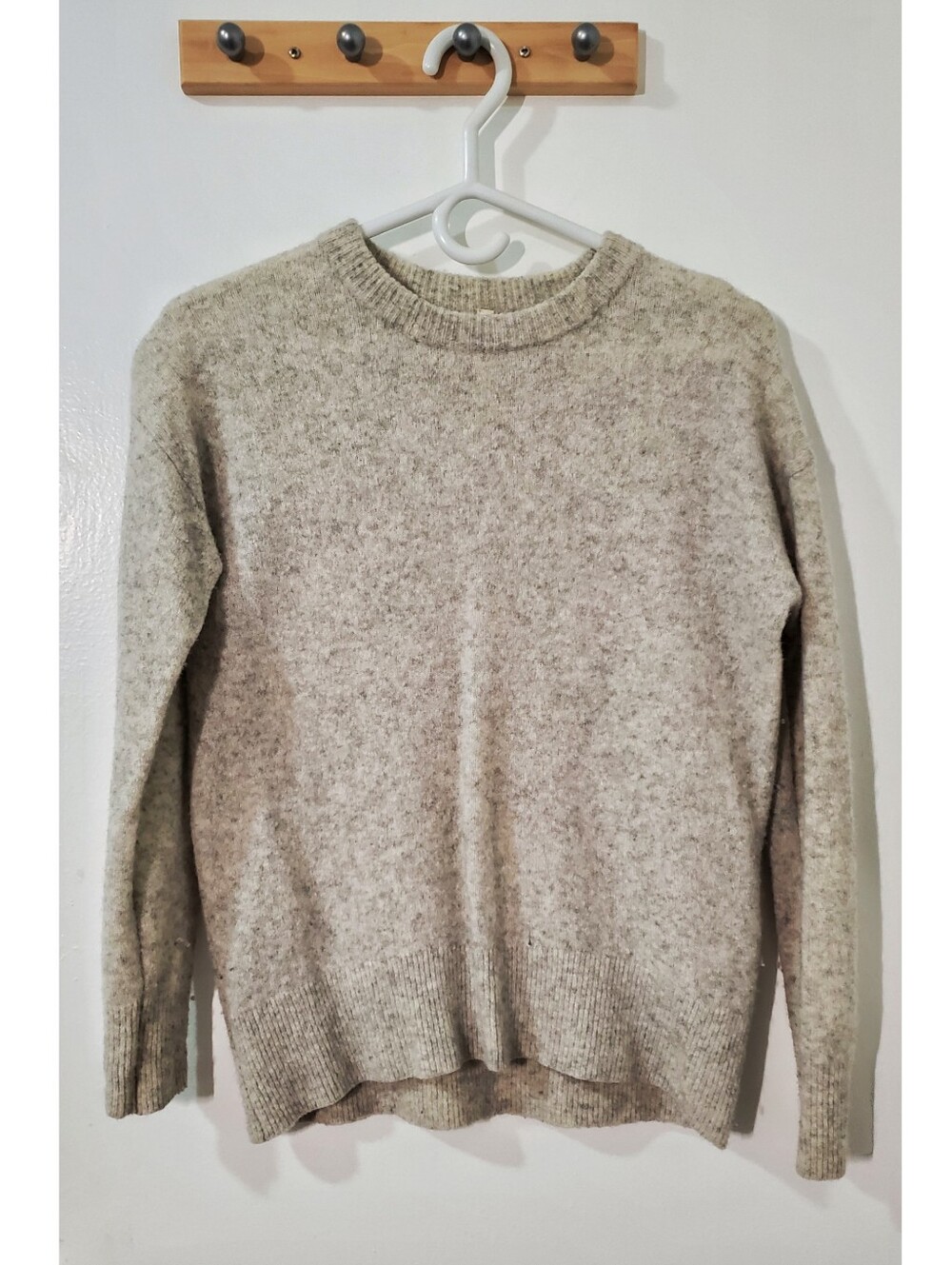 Babaton Oatmeal Crewneck Sweater